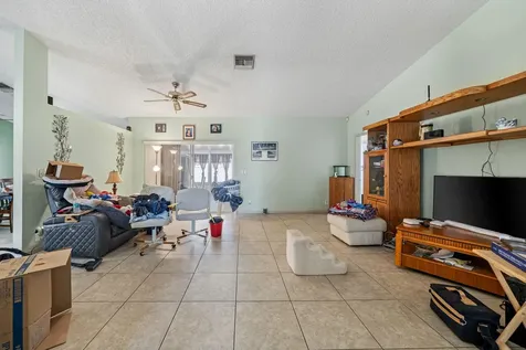 5197 Rosen Boulevard Boynton Beach FL 33472