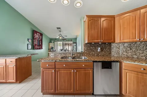 5197 Rosen Boulevard Boynton Beach FL 33472