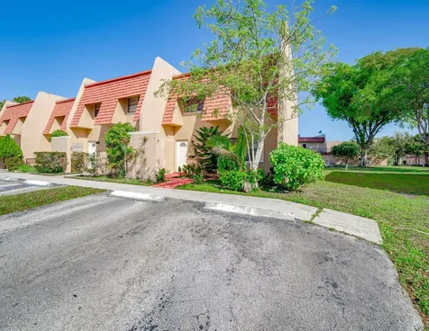 7 Ann Lee Lane Tamarac FL 33319