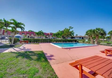 7 Ann Lee Lane Tamarac FL 33319