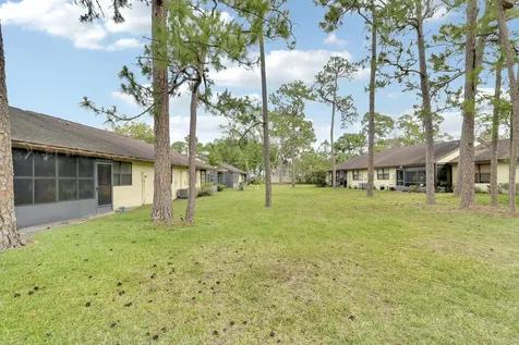 135 Manchineel Court Royal Palm Beach FL 33411