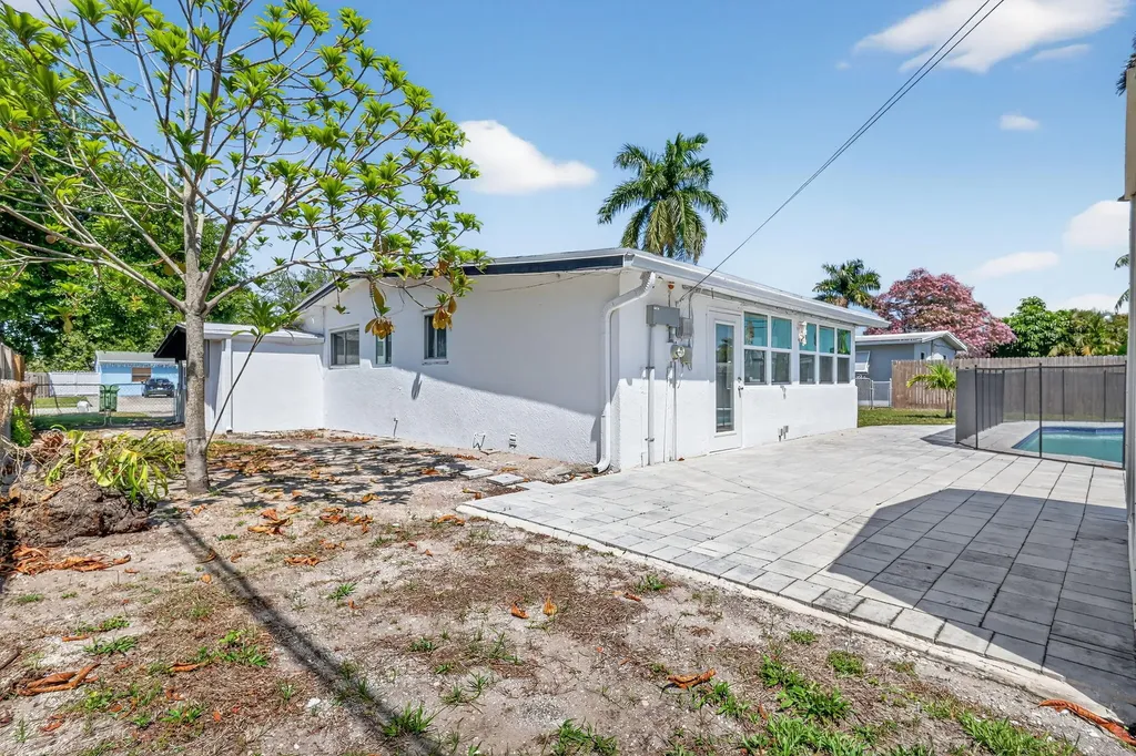 353 Shady Lane Road Palm Springs FL 33461