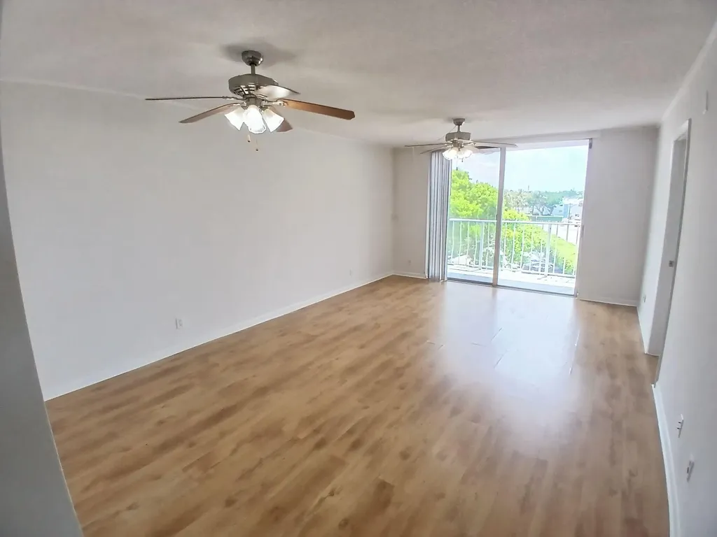 470 Executive Center Drive West Palm Beach FL 33401