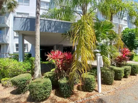 470 Executive Center Drive West Palm Beach FL 33401