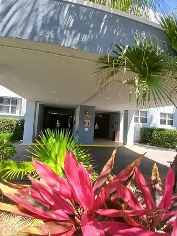 470 Executive Center Drive West Palm Beach FL 33401
