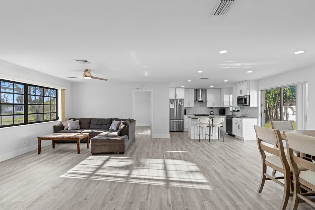 1713 Roy Drive West Palm Beach FL 33415