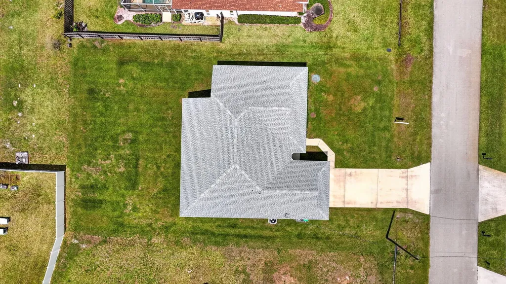 5737 NW Jigsaw Lane Port St Lucie FL 34986