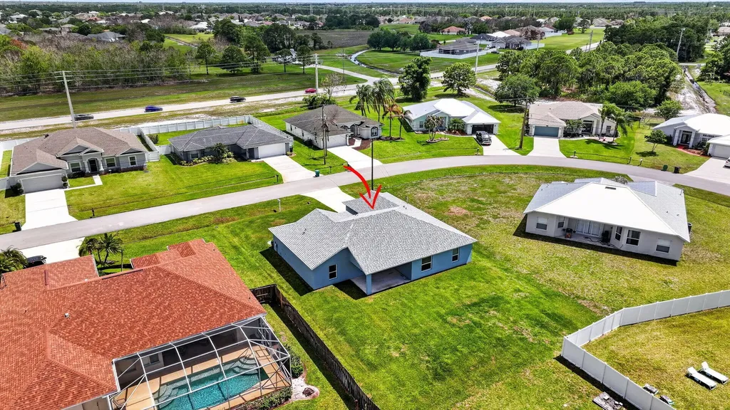 5737 NW Jigsaw Lane Port St Lucie FL 34986