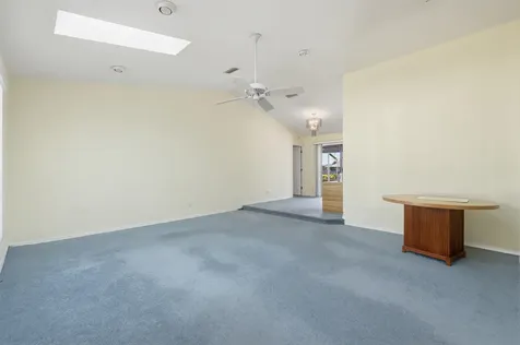 433 SE 12th Street Street SE Vero Beach FL 32962
