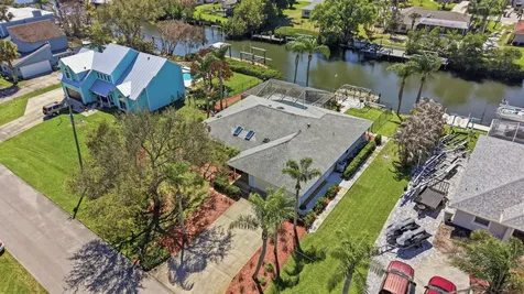 433 SE 12th Street Street SE Vero Beach FL 32962