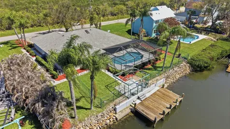 433 SE 12th Street Street SE Vero Beach FL 32962