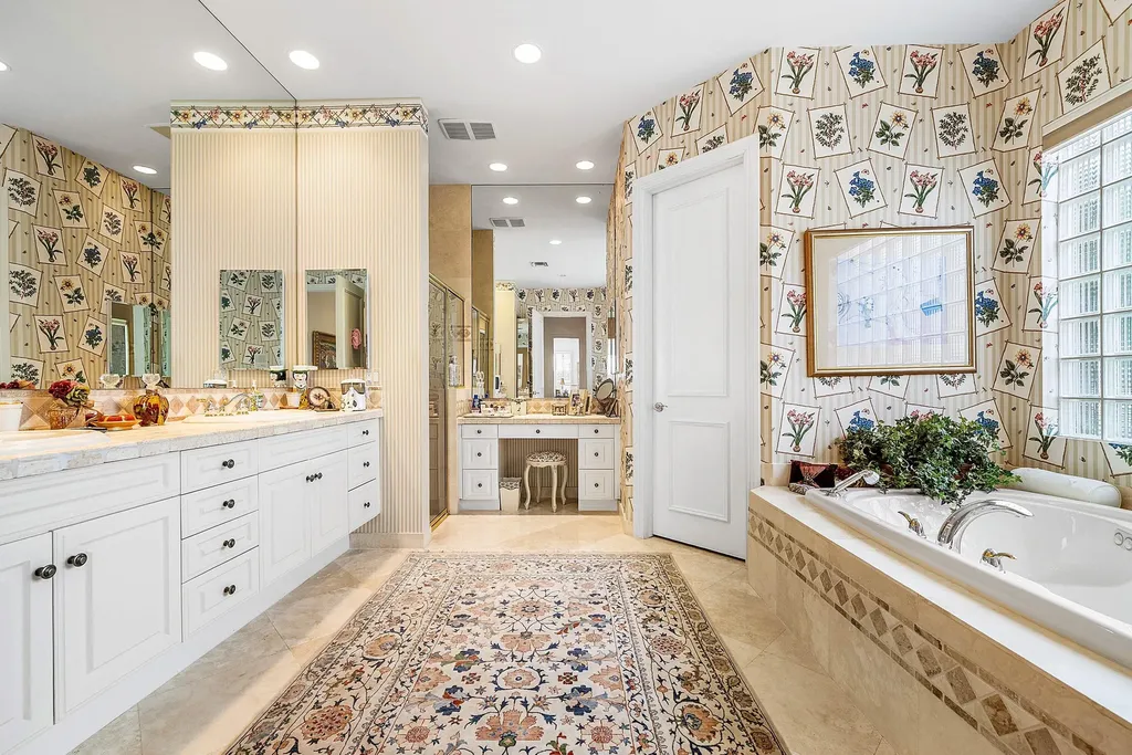 155 Vintage Isle Lane Palm Beach Gardens FL 33418
