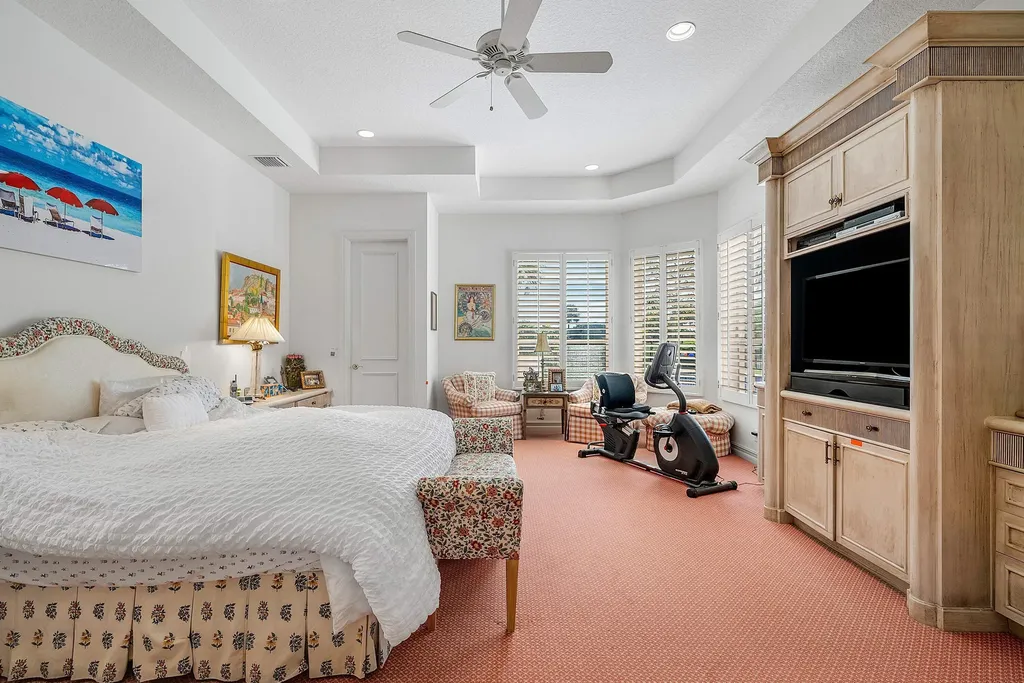 155 Vintage Isle Lane Palm Beach Gardens FL 33418