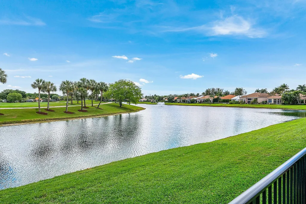 155 Vintage Isle Lane Palm Beach Gardens FL 33418