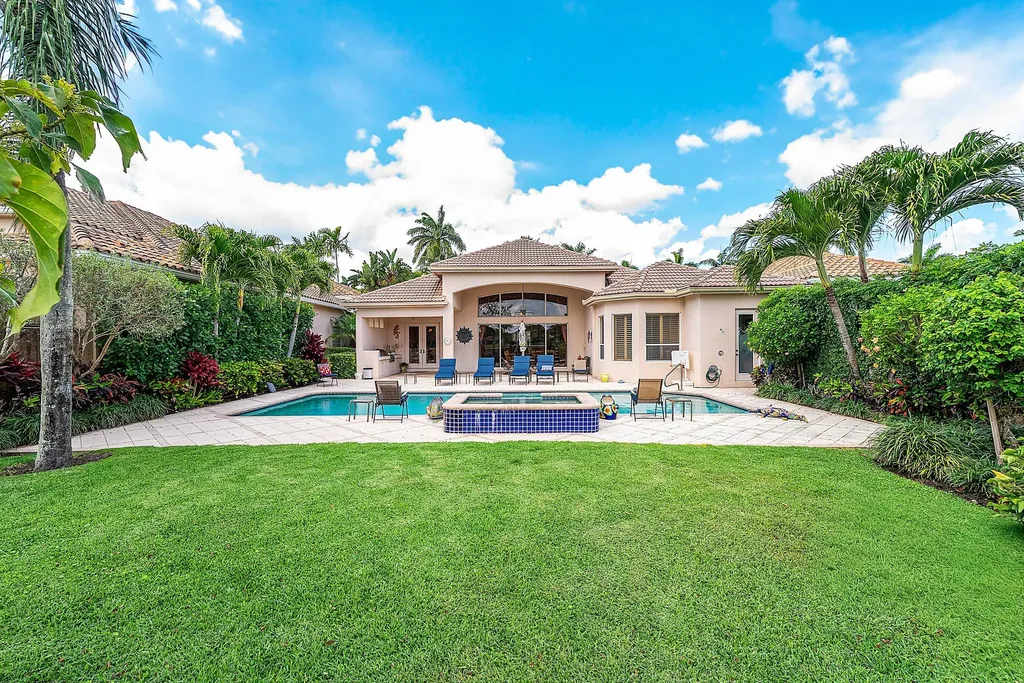 155 Vintage Isle Lane Palm Beach Gardens FL 33418