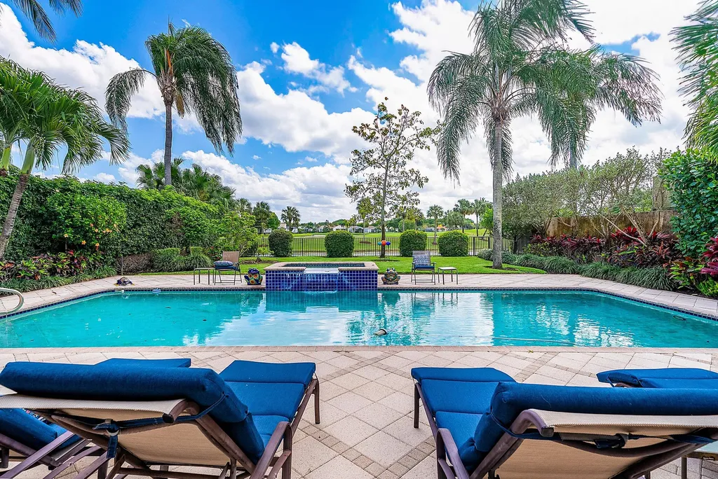 155 Vintage Isle Lane Palm Beach Gardens FL 33418