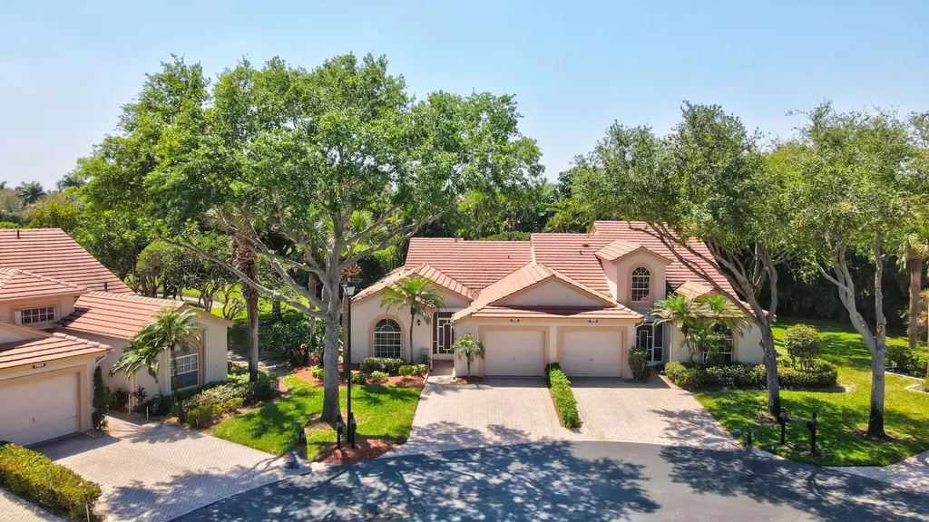 7930 Lake Sands Drive Delray Beach FL 33446