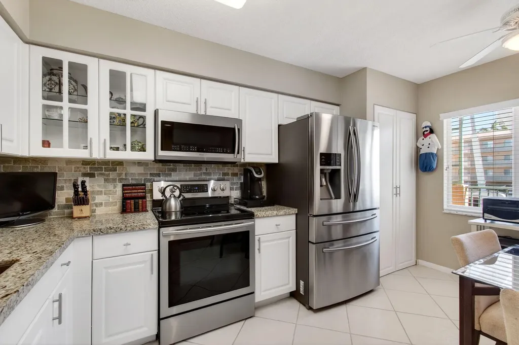 12511 Imperial Isle Drive Boynton Beach FL 33437