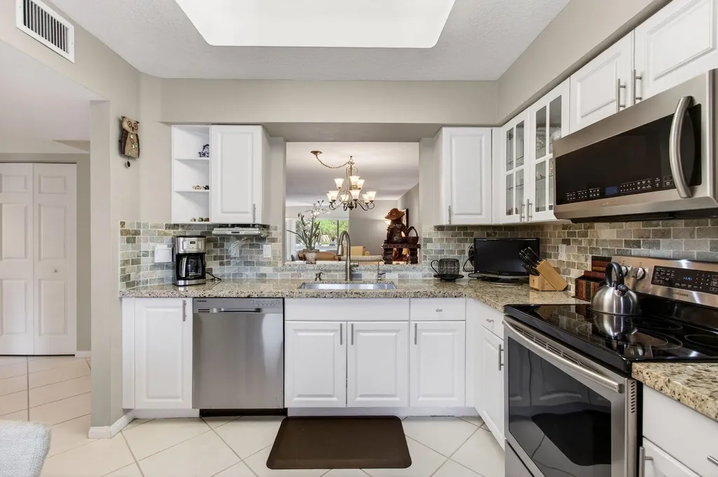 12511 Imperial Isle Drive Boynton Beach FL 33437