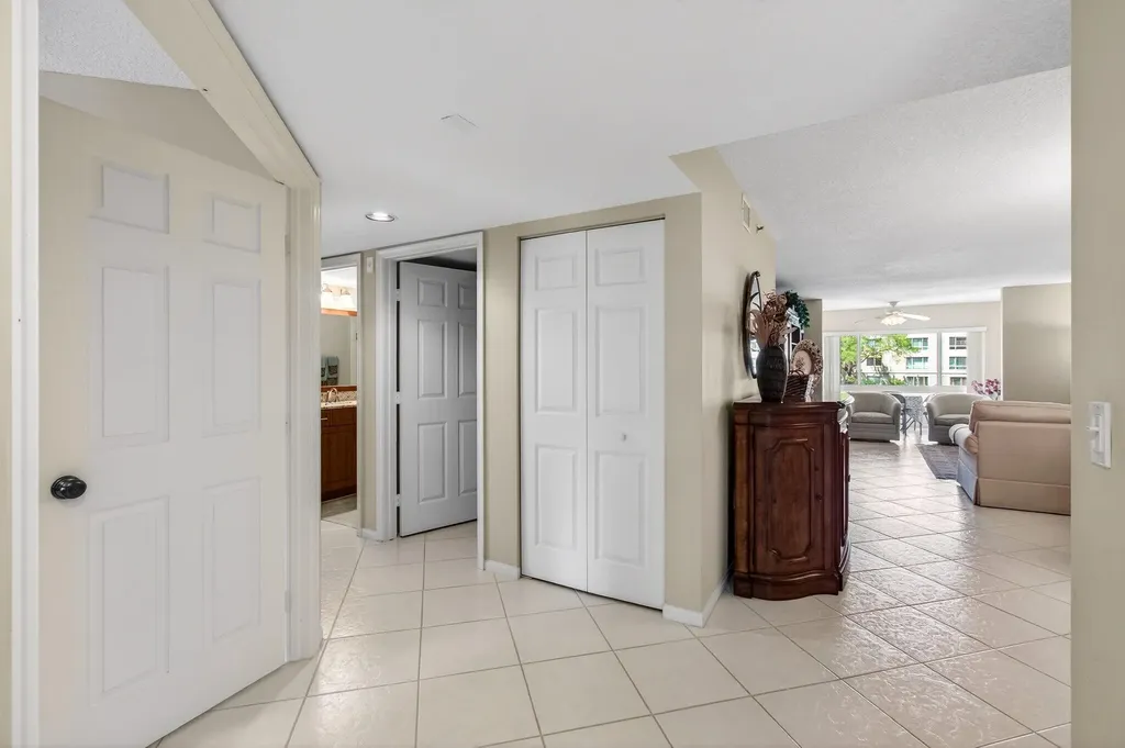 12511 Imperial Isle Drive Boynton Beach FL 33437
