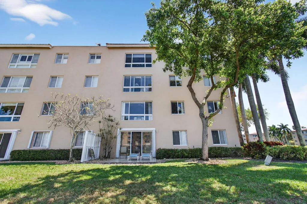 12511 Imperial Isle Drive Boynton Beach FL 33437