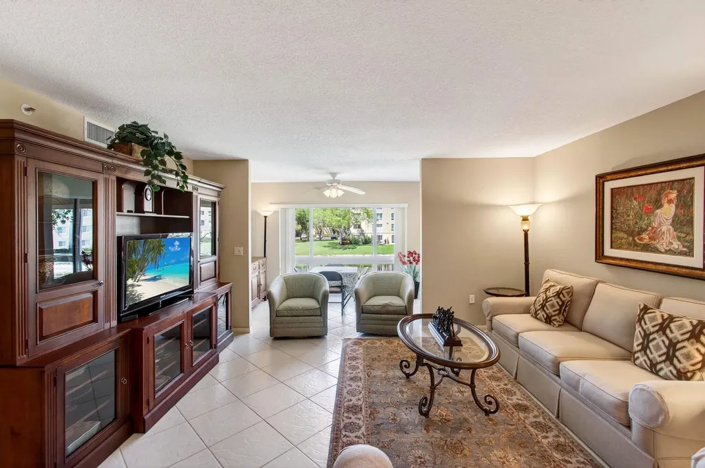 12511 Imperial Isle Drive Boynton Beach FL 33437