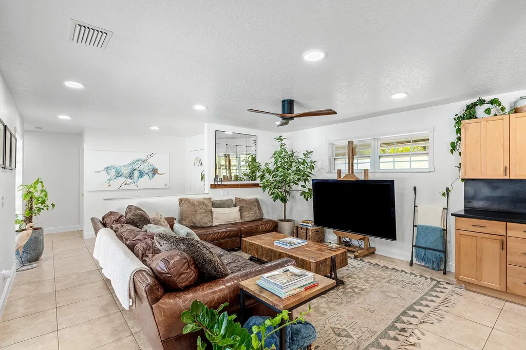 8811 Pinion Drive Wellington FL 33467