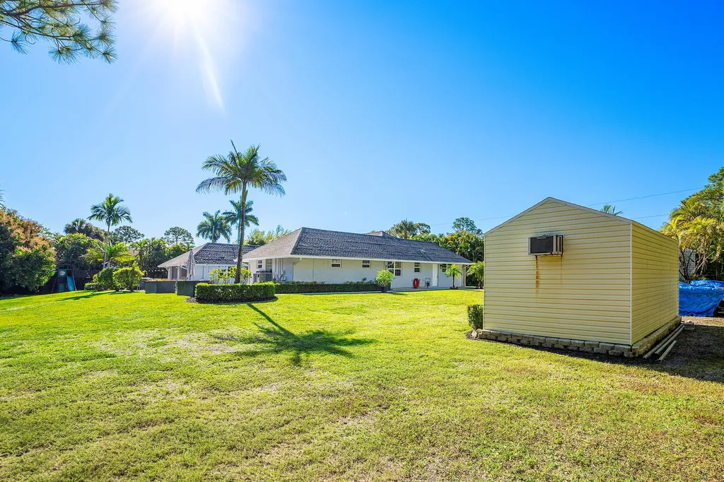 8811 Pinion Drive Wellington FL 33467