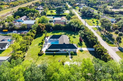 8811 Pinion Drive Wellington FL 33467