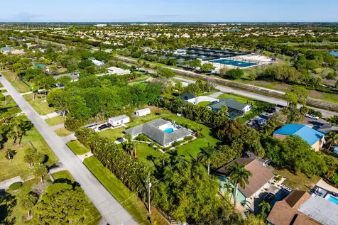 8811 Pinion Drive Wellington FL 33467