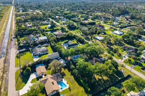 8811 Pinion Drive Wellington FL 33467