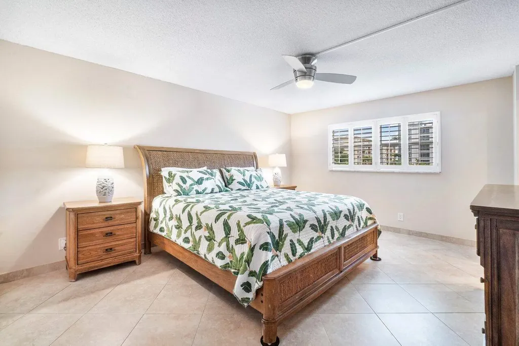 1160 Hillsboro Mile Hillsboro Beach FL 33062