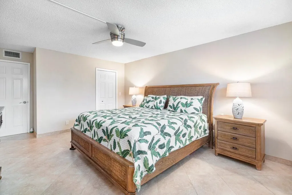 1160 Hillsboro Mile Hillsboro Beach FL 33062