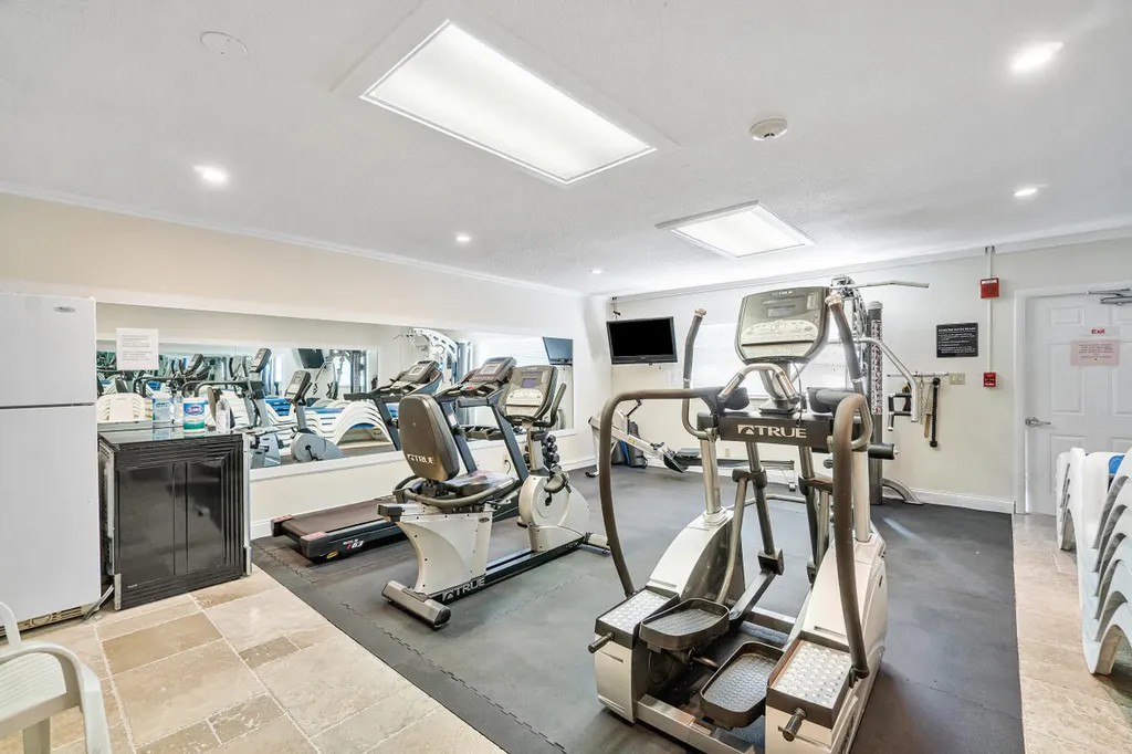 1160 Hillsboro Mile Hillsboro Beach FL 33062