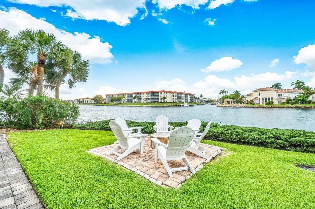 1160 Hillsboro Mile Hillsboro Beach FL 33062