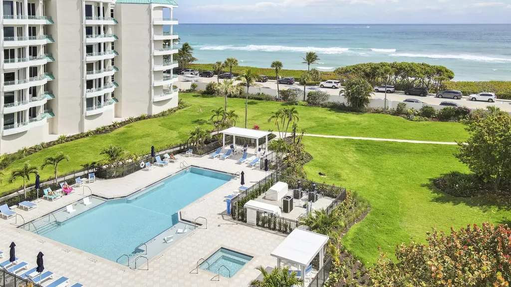 2000 S Highway A1a Highway Jupiter FL 33477