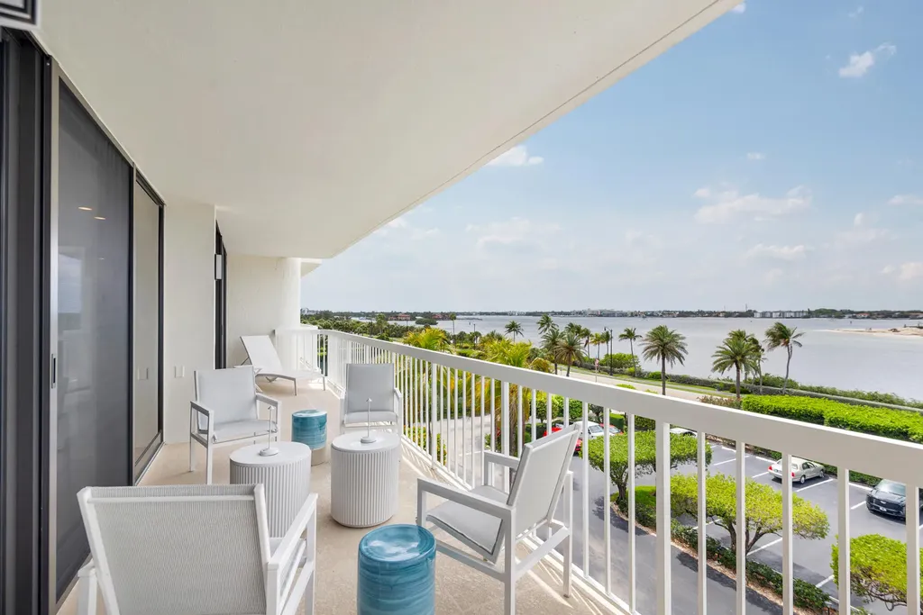 3300 S Ocean Boulevard Palm Beach FL 33480