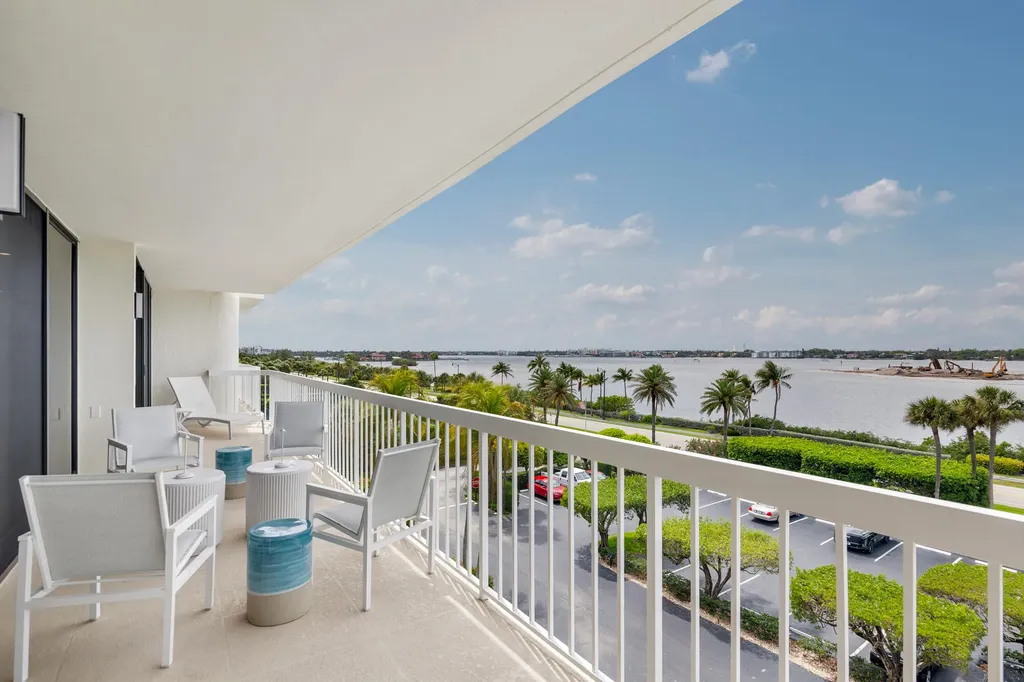 3300 S Ocean Boulevard Palm Beach FL 33480