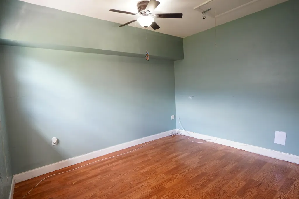 120 W Swan Parkway W Royal Palm Beach FL 33411