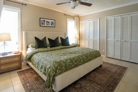 120 W Swan Parkway W Royal Palm Beach FL 33411