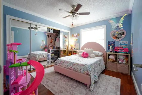 120 W Swan Parkway W Royal Palm Beach FL 33411