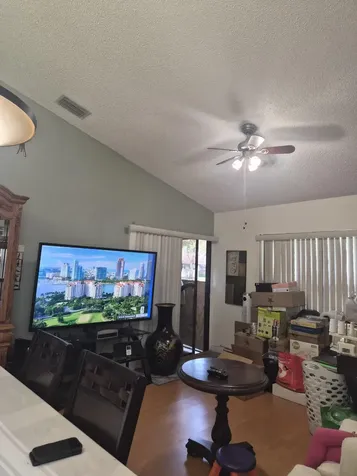 80 Vía De Casas Norte Boynton Beach FL 33426