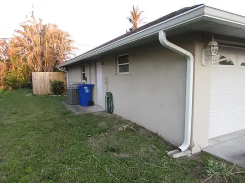 1570 6th Avenue Vero Beach FL 32960