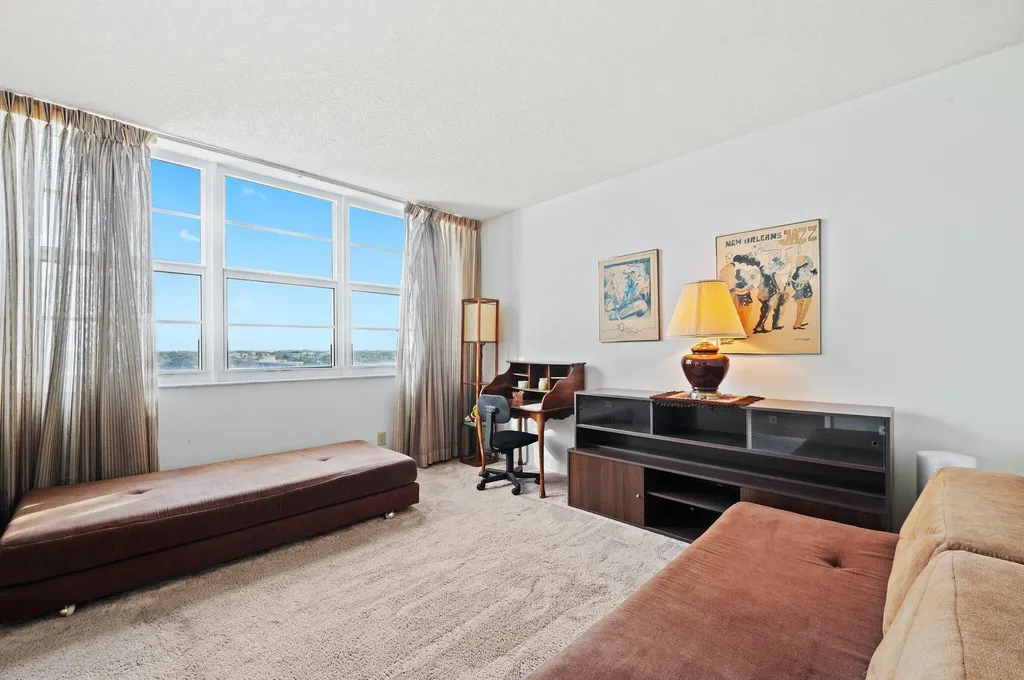 3520 Oaks Way Pompano Beach FL 33069