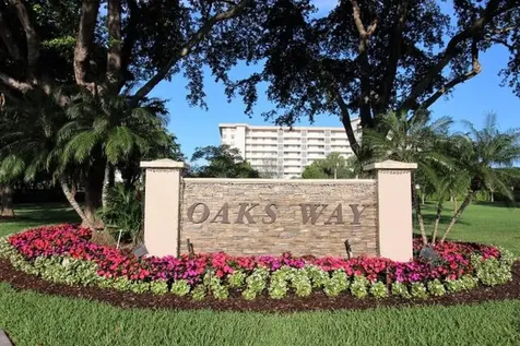 3520 Oaks Way Pompano Beach FL 33069