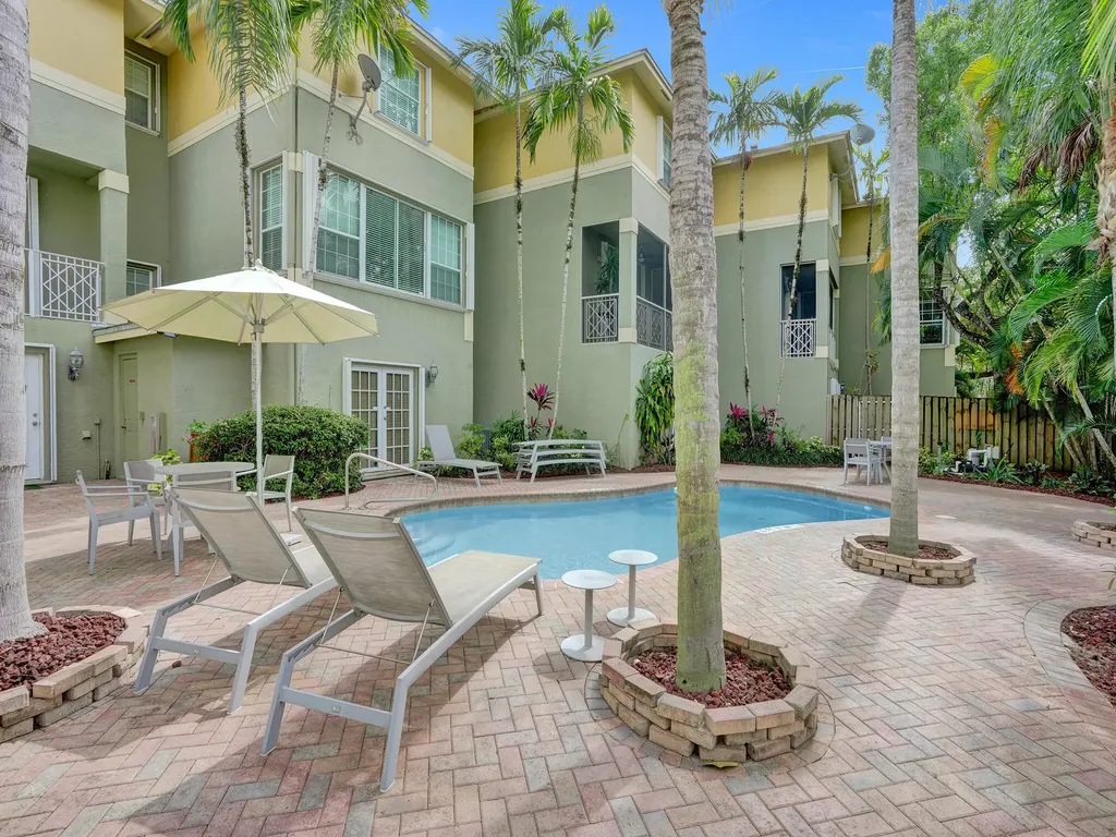 1210 W Las Olas Boulevard Fort Lauderdale FL 33312