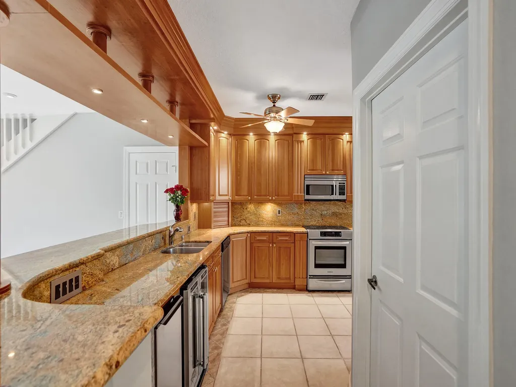 1210 W Las Olas Boulevard Fort Lauderdale FL 33312