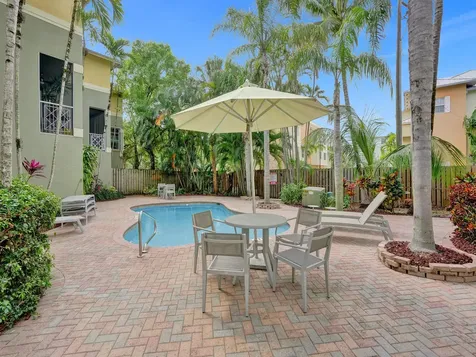 1210 W Las Olas Boulevard Fort Lauderdale FL 33312