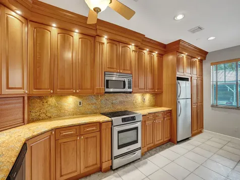 1210 W Las Olas Boulevard Fort Lauderdale FL 33312