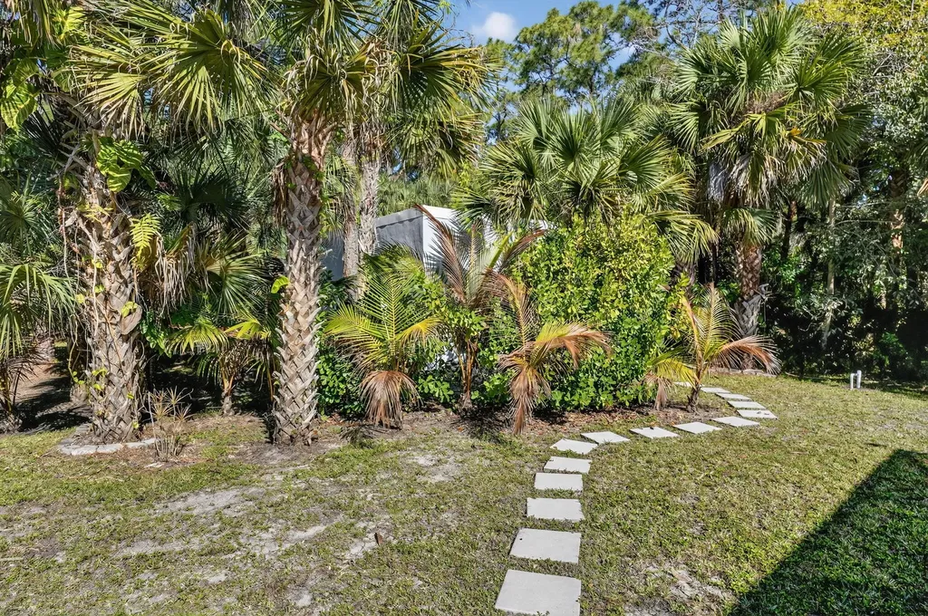 9417 Whippoorwill Trail Jupiter FL 33478